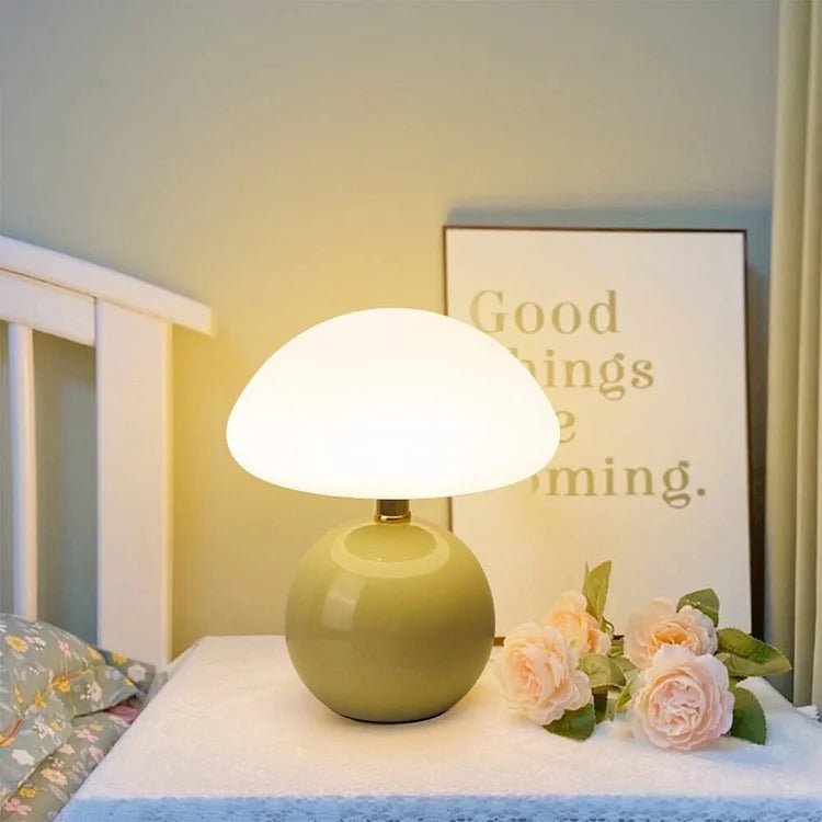 Lampe De Table En Forme De Champignon – Élégance Et Originalité