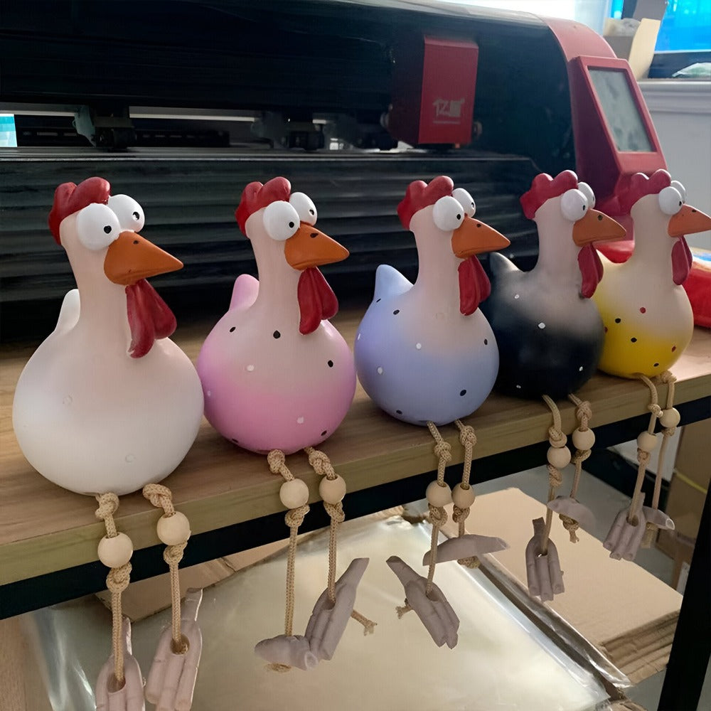 Hahn-Statue Mit Großen Augen - Originelle Dekoration & Lustige Details