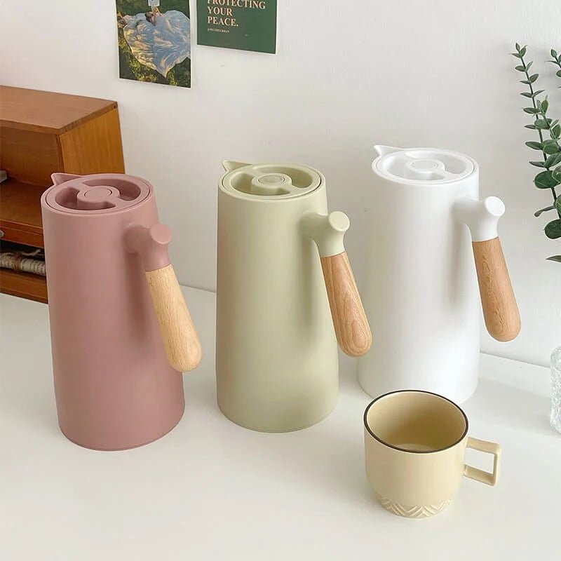 Isolert Kanne Med Håndtak – Langvarig Bevaring Og Stilig Design