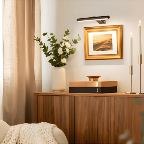 Bezdrátová nástěnná LED lampa s USB dobíjením - plná rotace a pohodlné dobíjení