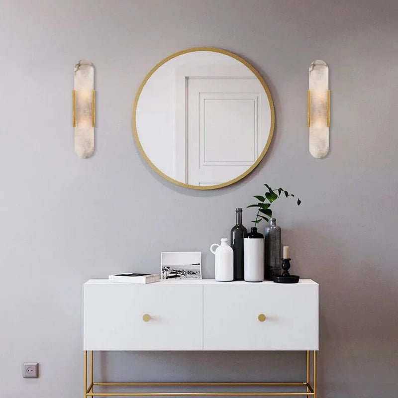 Aplica LED Neagră și Aurie – Eleganță Modernă și Design Chic