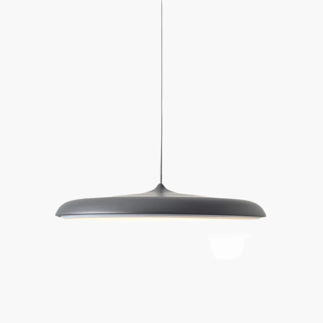 Skandinaavinen riippuvalaisin – minimalistinen eleganssi sisustukseesi