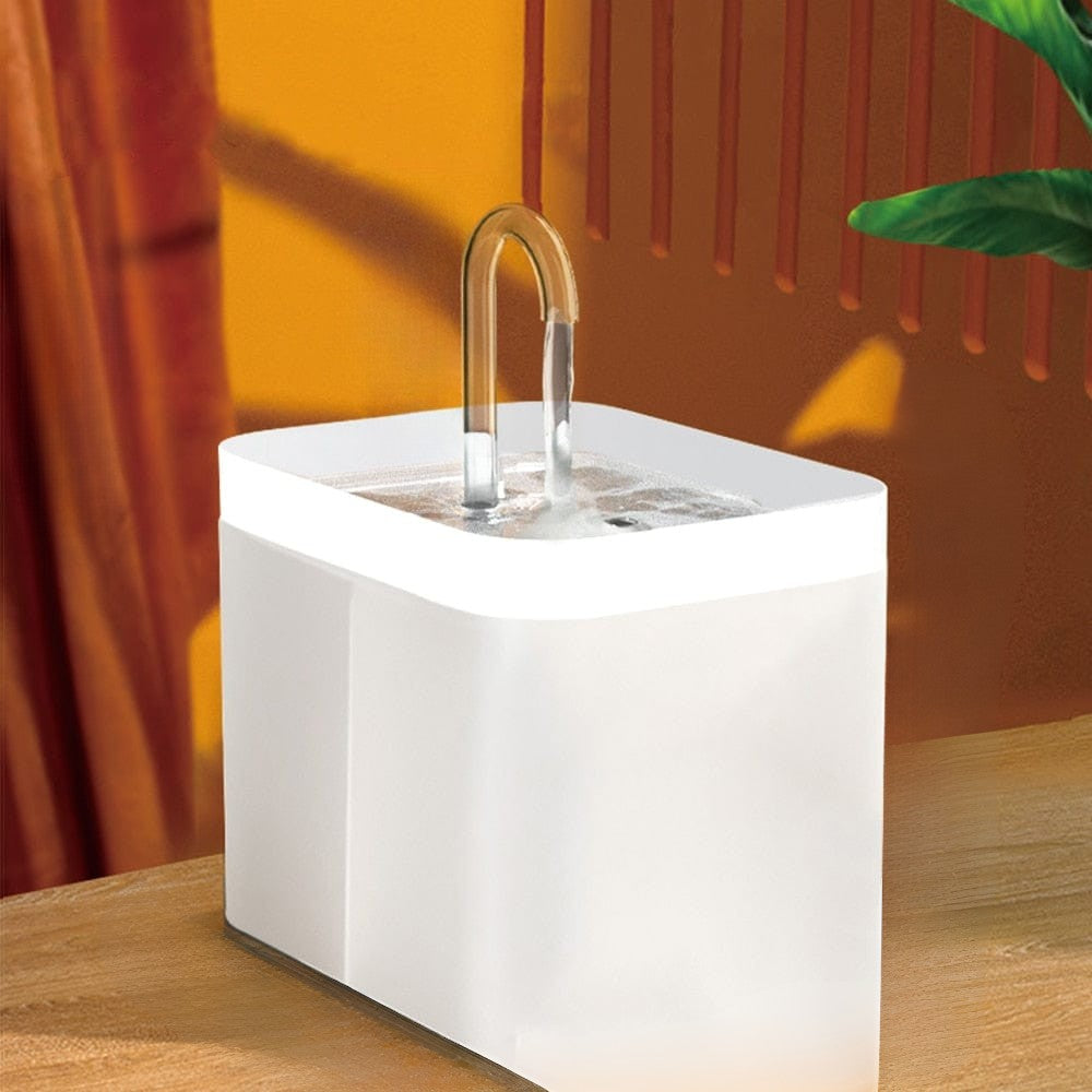 Fontana per Animali - Circolazione Continua e Filtrazione Efficace