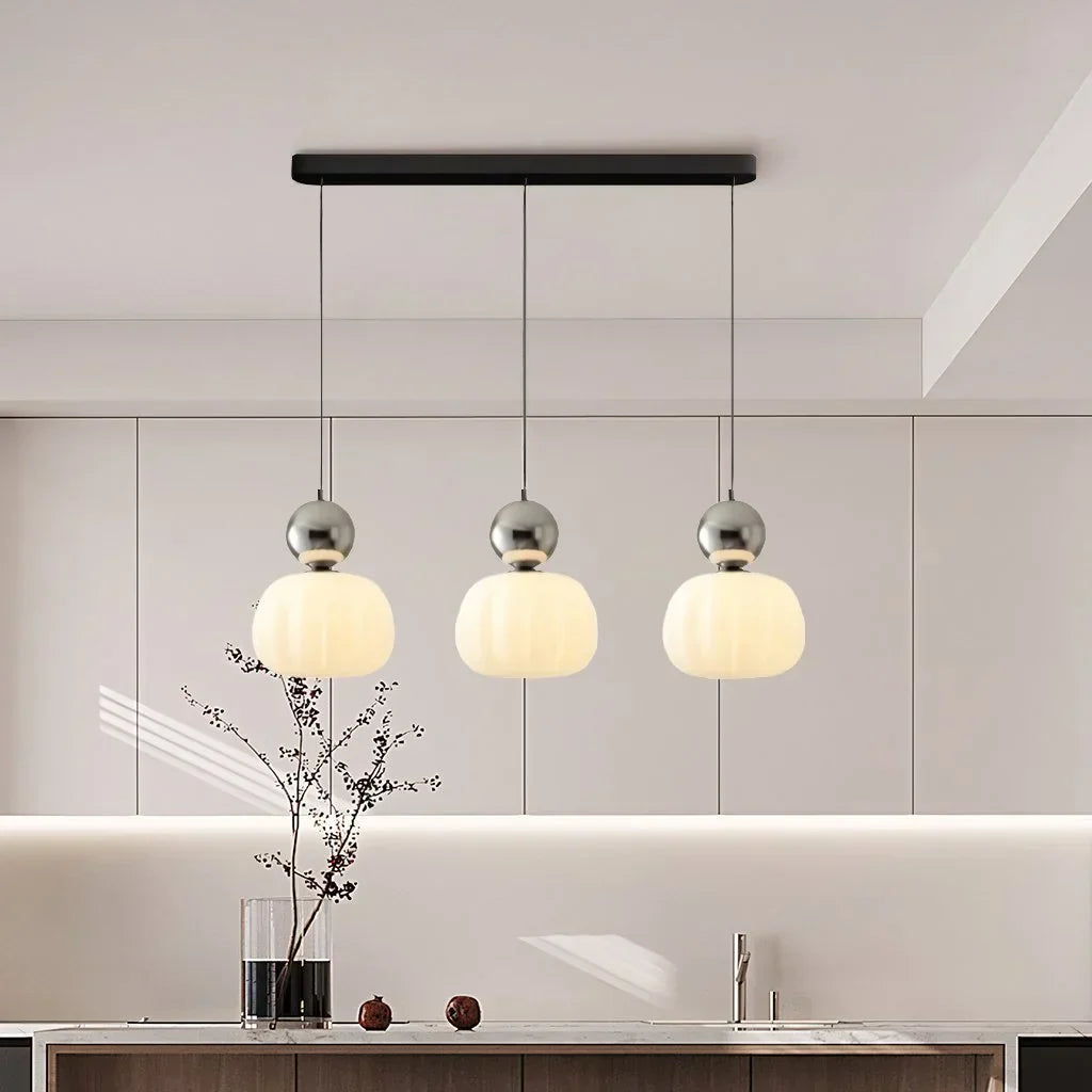 Art Deco Hanging Lamp – Timeless and Graphic Elegance 