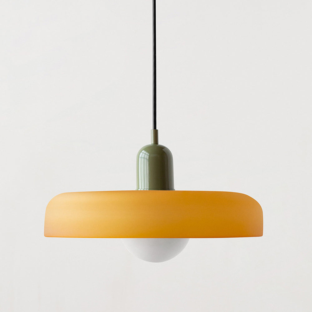 Farget Glasspendel – Forbedre Dine Rom Med Stil 