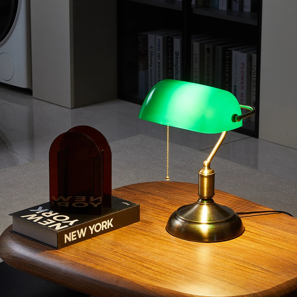 Nachttischlampe Art Déco – Zeitlose Eleganz und Raffinesse 