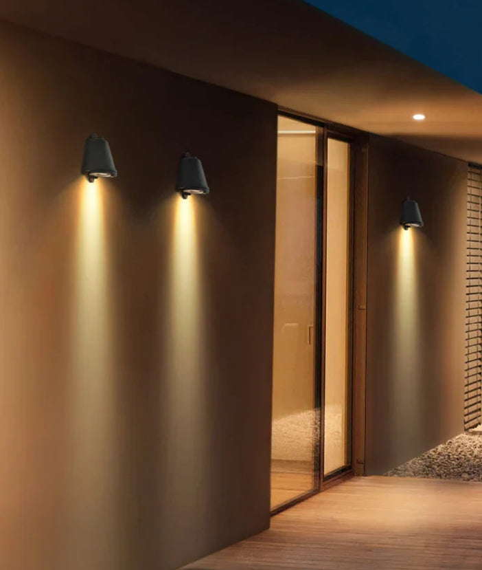 Aplica de Perete Exterioară Modernă și Durabilă – Eleganță și Fiabilitate 