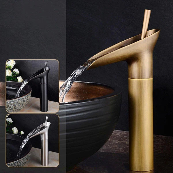 Wasserfall-Wasserhahn Badezimmer – Antiker und eleganter Stil 
