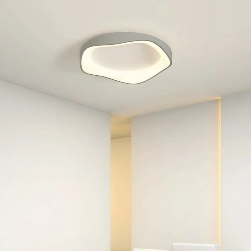 Asymmetrische LED-Deckenleuchte – Trend und Eleganz 