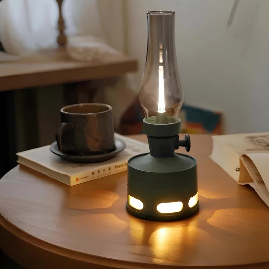 Retro Style LED Lantern – Elegant Decorative Lighting 