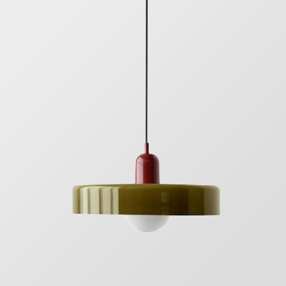 Farget Glasspendel – Forbedre Dine Rom Med Stil 
