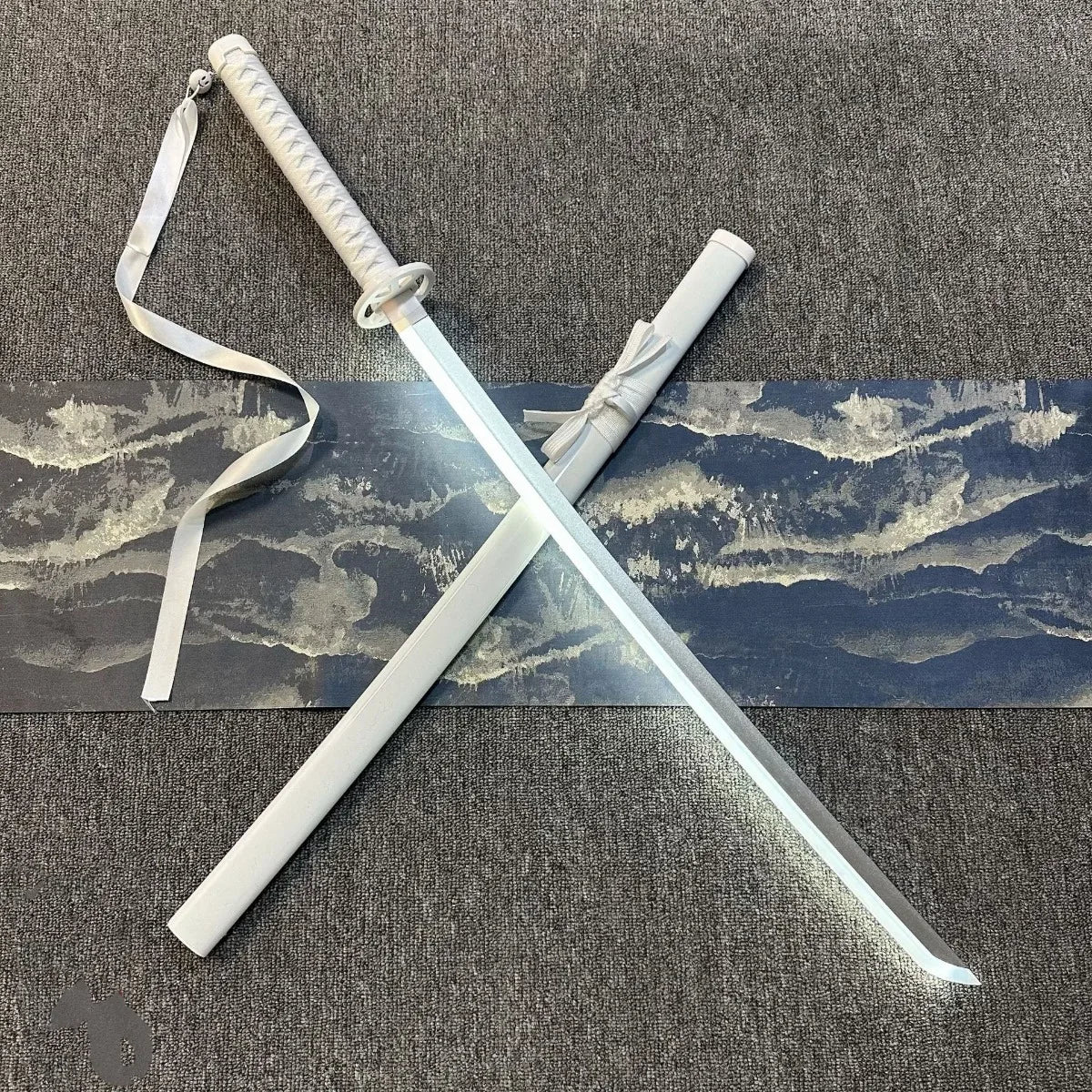 Katana Decorativ Japonez – Eleganță Tradițională și Stil Autentic 