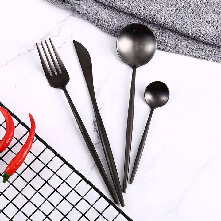 Ensemble Couverts De Luxe – Pour Une Table Élégante Et Distinguée