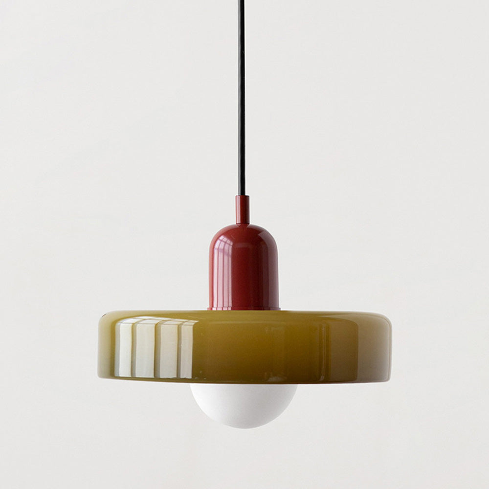 Farget Glasspendel – Forbedre Dine Rom Med Stil 