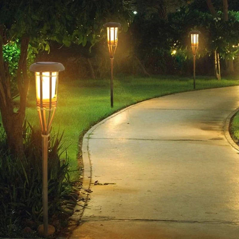 Lampă Solară Tiki - Iluminați-vă Seara cu Stil 