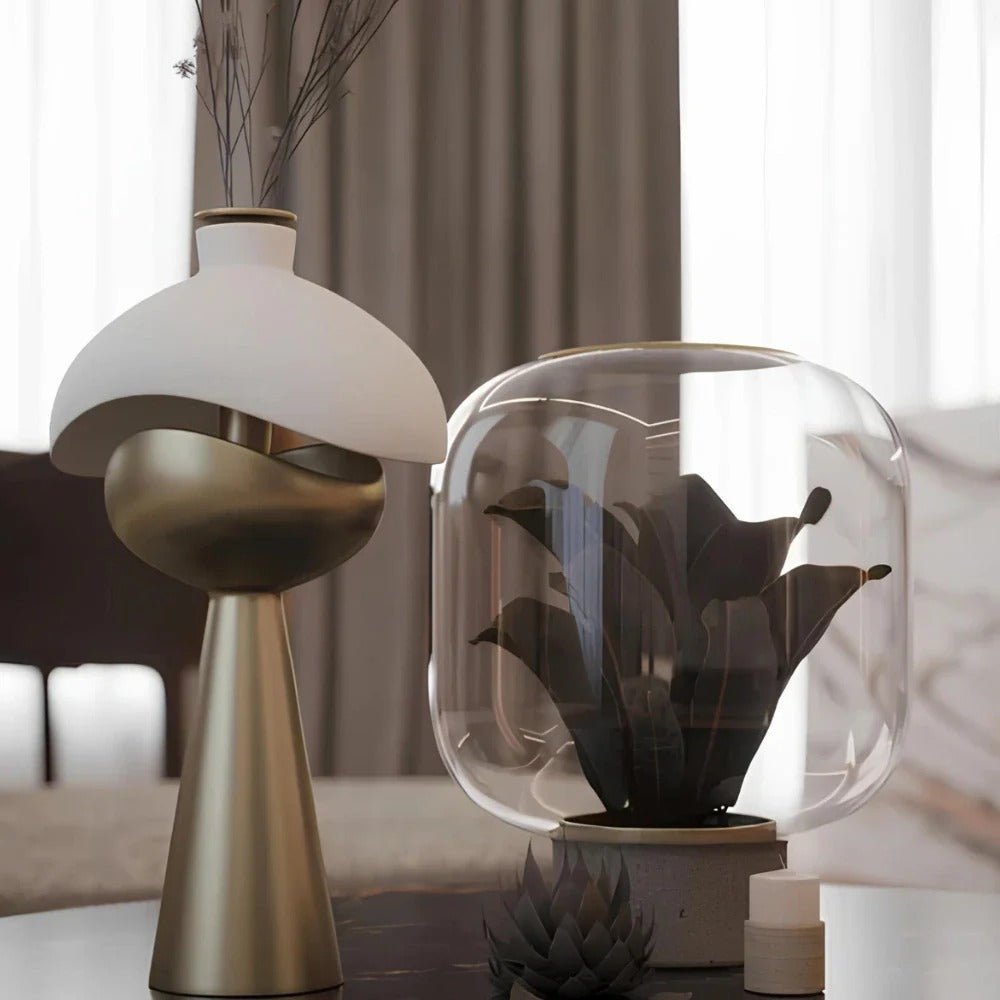 Lampa stołowa rzeźbiona – elegancja i oryginalność 