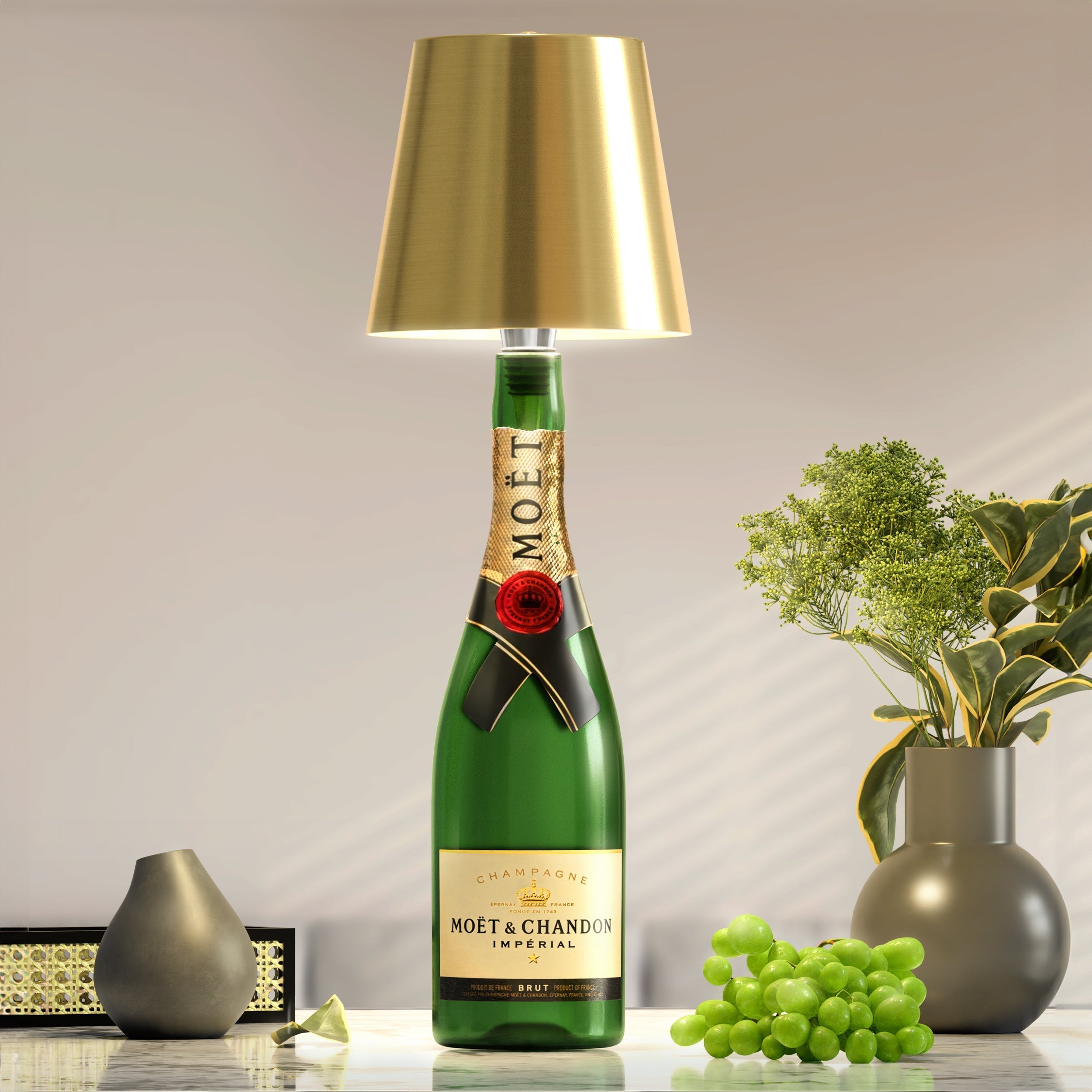 Lampada LED Ricaricabile – Trasforma le Tue Bottiglie in Illuminazione 