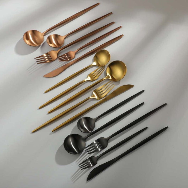 Besteckset – Schlichtes und Funktionales Design 