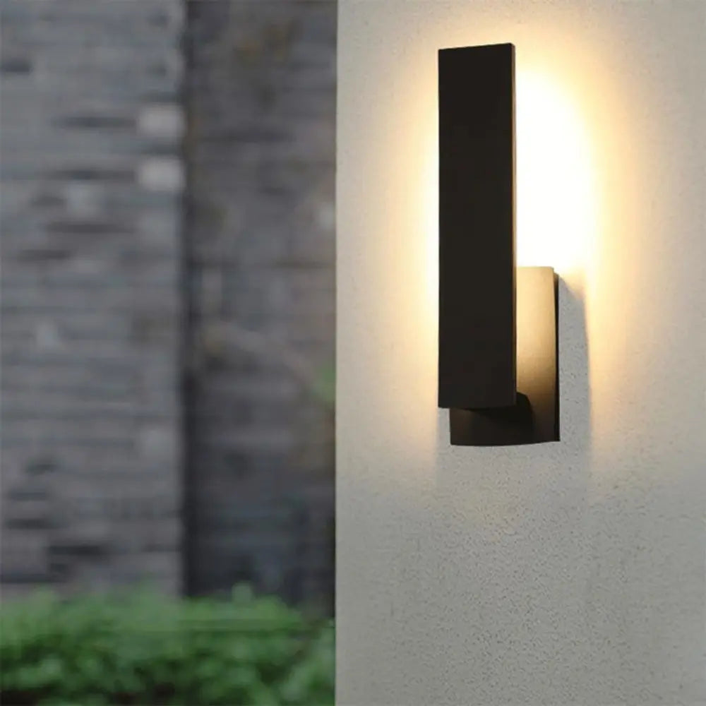 Aplique de exterior resistente IP65 - Solidez y modernidad