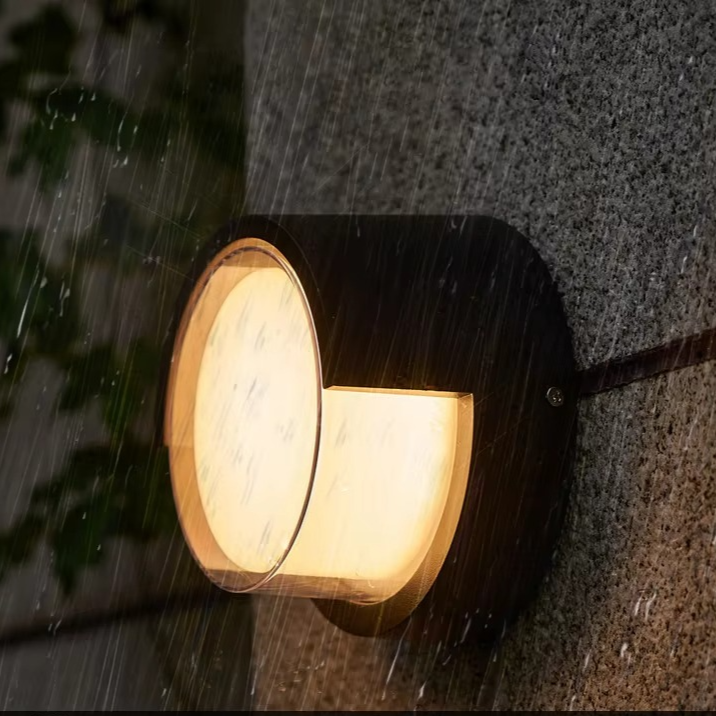 Outdoor LED Wall Light – Security and Energy Savings 