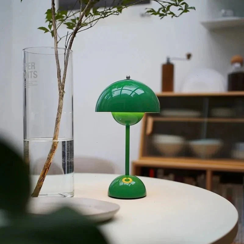 Stolná LED lampa – moderná jednoduchosť a funkčnosť 