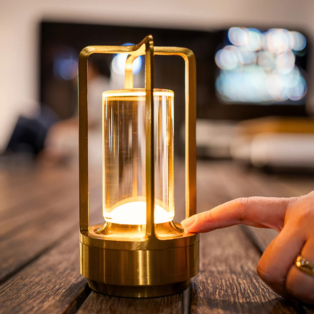 Oplaadbare Tafellamp – Gedimd Licht en Tijdloos Ontwerp 