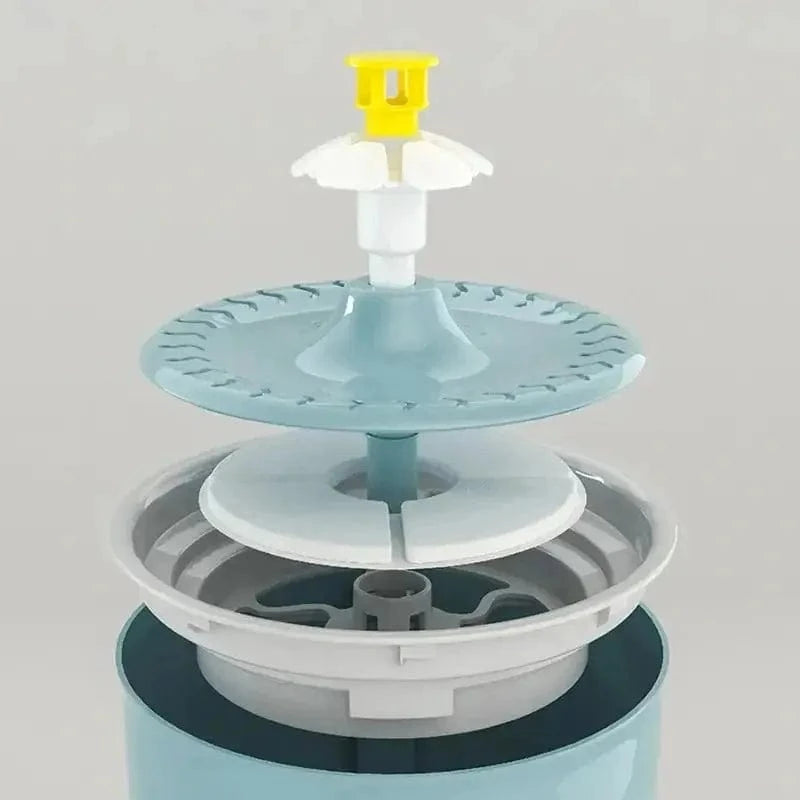 Fuente de Agua para Gato de Diseño – Hidratación y Elegancia 
