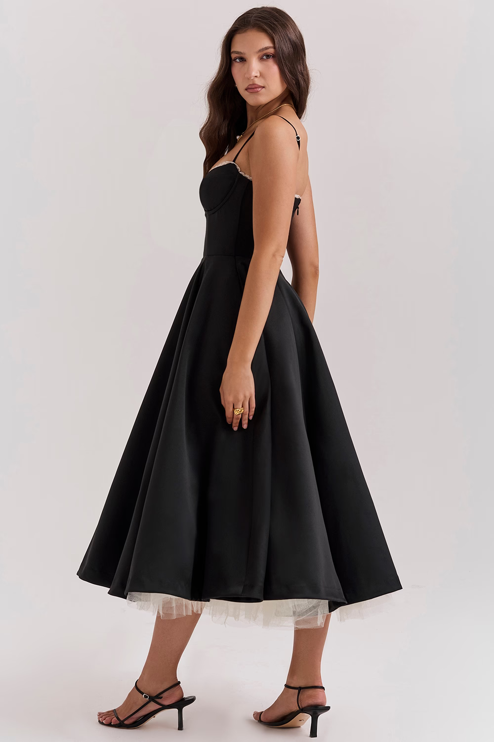 Lory | Rochie Midi cu Bretele – Glamour Clasic și Ușurință 