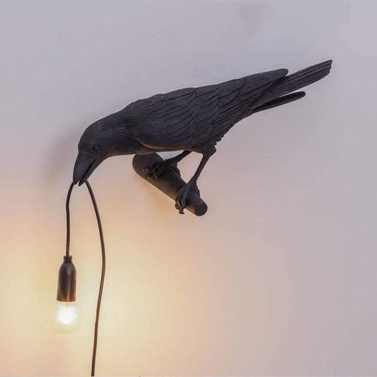 Lampa dekoracyjna — Kruk do tajemniczej atmosfery 
